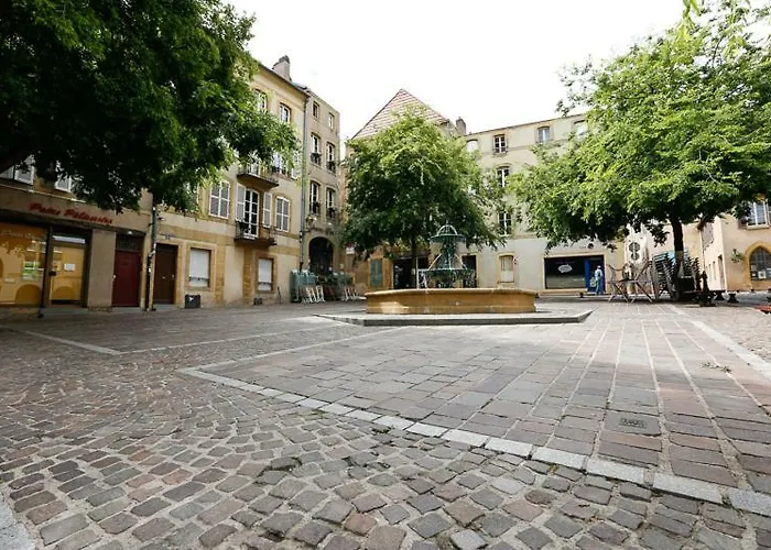 Jeanne D'arc Apartmán *